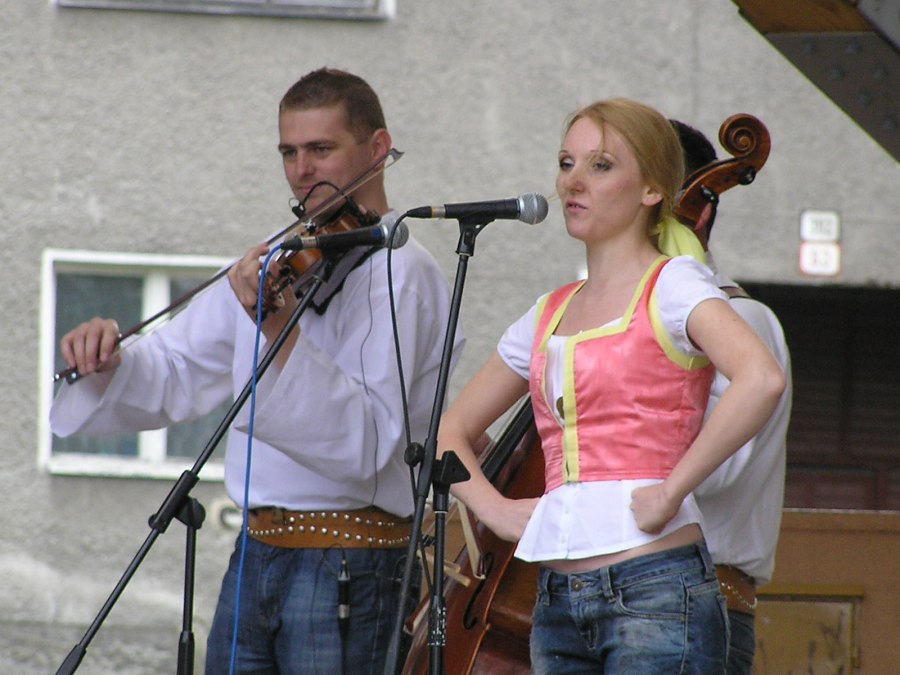 Nebeská muzika na Tradičnom pravnianskom jarmoku 2010